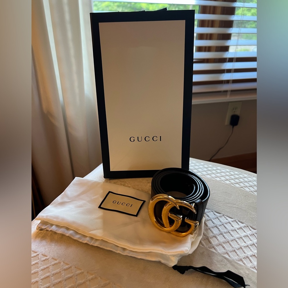 AUTHENTIC Used Gucci dark brown leather marmont belt